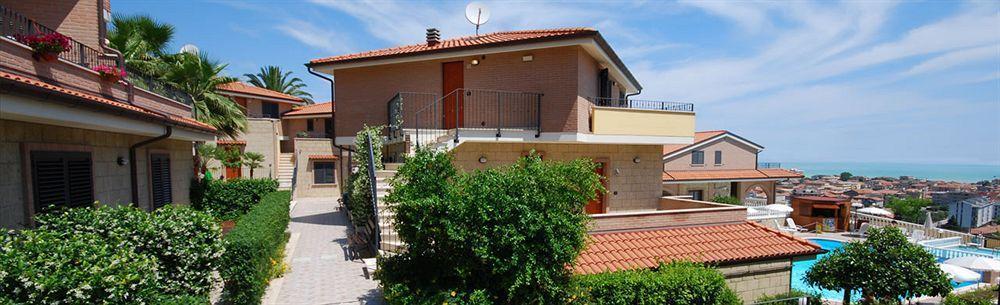 Aparthotel Il Borgo 3*
